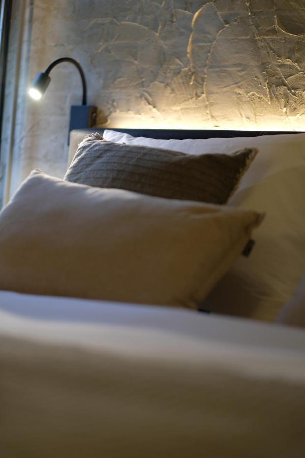 Lodge In Een Bosrijke Omgeving Met Hottub & Sauna Opt Rheezerveen Εξωτερικό φωτογραφία